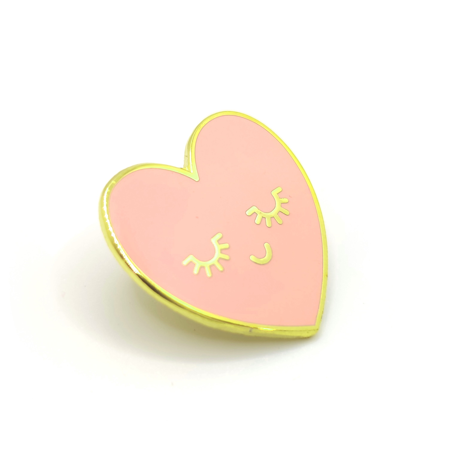 hard-enamel-pins-heart